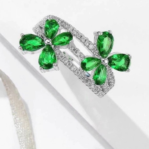 Bohemian Butterflies Ring - Picture 2 of 4